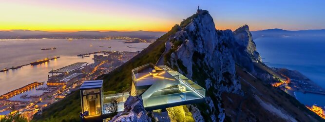 FerienhausGranCanaria Reisetipps - Ein ehemaliger militärischer Aussichtspunkt, der in eine hochmoderne Glasplattform und einen Gehweg umgewandelt wurde, der einen unvergleichlichen Blick über das Mittelmeer bietet. Ein ununterbrochener 360º-Panorama-Aussichtspunkt, der so spektakulär ist wie nirgendwo sonst auf der Welt. Betreten Sie die 360-Grad-Umgebung und bekommen Sie ein Gefühl für die Freiheit und die Heiterkeit, die Sie beim Skywalk erleben werden. Die Militärgeschichte Gibraltars während des Zweiten Weltkriegs veranschaulicht Gibraltars Position als britische Festung seit dem frühen 18. Während des Zweiten Weltkriegs spielte Gibraltar eine wichtige Rolle sowohl im Atlantic Theatre als auch im Mediterranean Theatre und kontrollierte praktisch den gesamten Seeverkehr in und aus dem Mittelmeer vom Atlantischen Ozean.